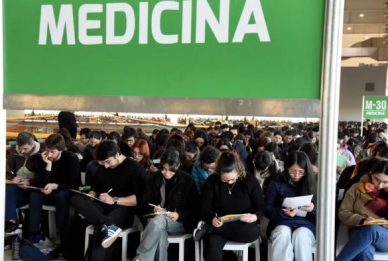 El ministerio de Salud inscribe para las pre-residencias